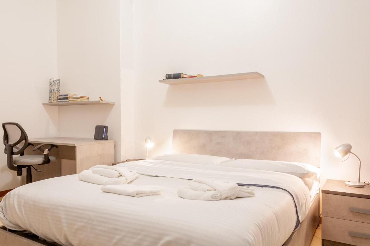 Bnbutler - Pellegrino Rossi, 42 - Ampio E Comodo Per 5 Apartment *